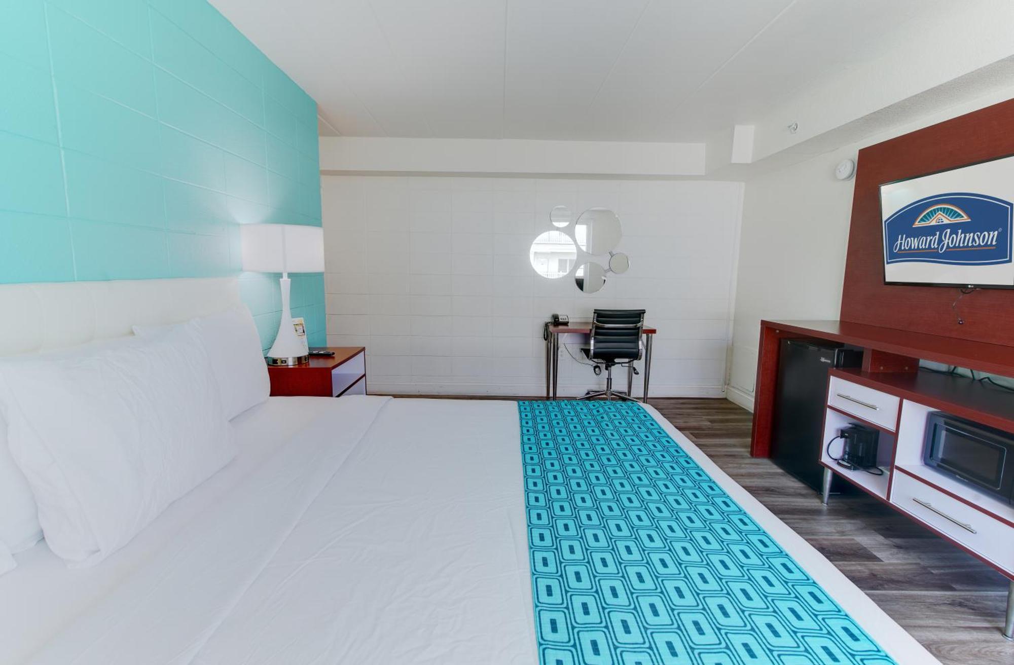 Howard Johnson By Wyndham Virginia Beach At The Beach Exterior foto