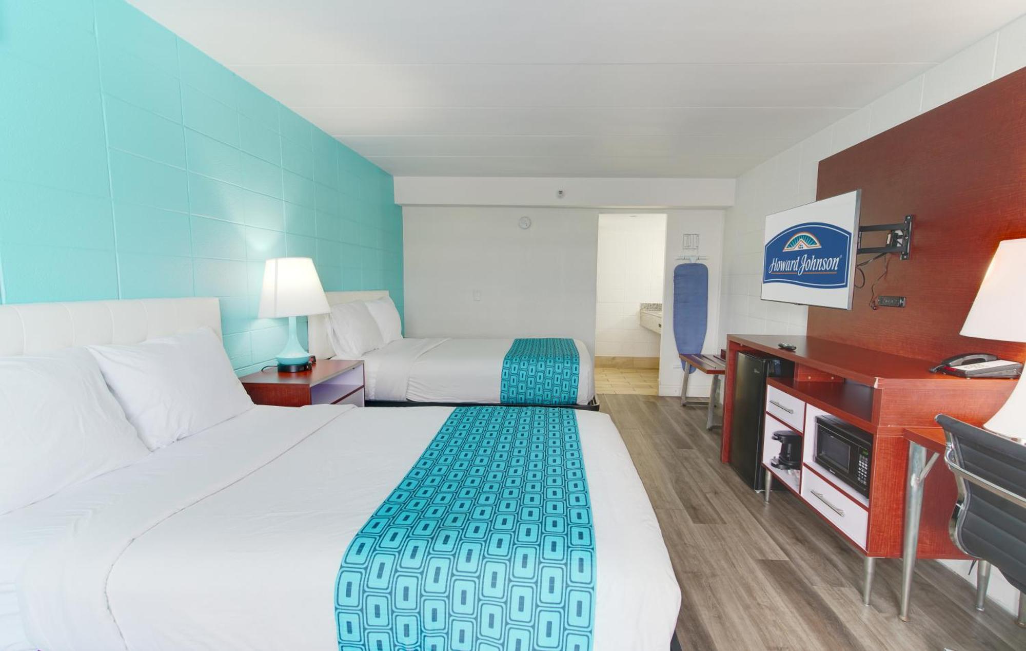Howard Johnson By Wyndham Virginia Beach At The Beach Exterior foto